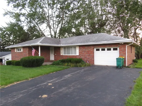119 Elizabeth Dr, Butler, PA 16001