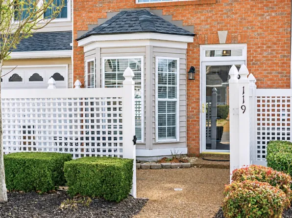 119 Stanton Hall Ln, Franklin, TN 37069