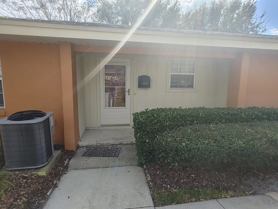 4800 Tangerine Ave