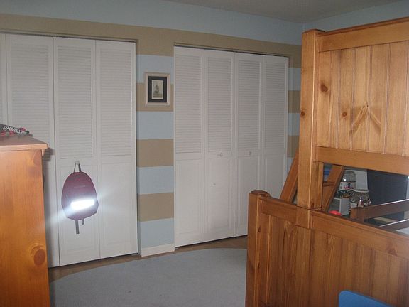 2nd bedroom, wall to wall closets