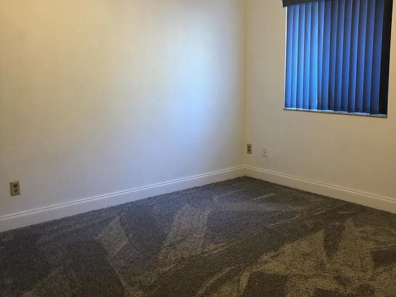 4th image of 1514 Heritage Ln