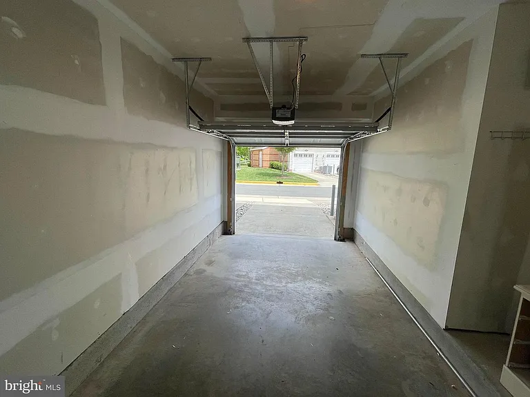23530 Hopewell Manor Ter — Photo 19