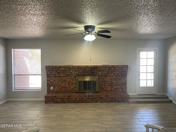 3rd image of 1722 Ron Cerrudo St
