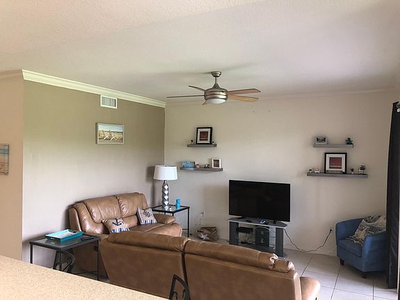 5th image of 19961 Barletta Ln Unit 1612