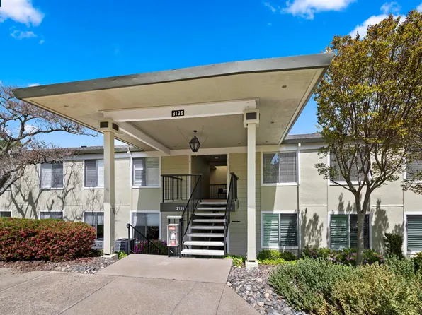3136 Ptarmigan Dr APT 7, Walnut Creek, CA 94595
