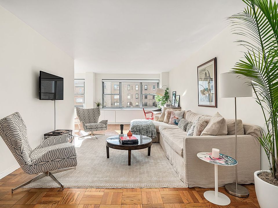 1st image of 15 W 72nd St APT 20K