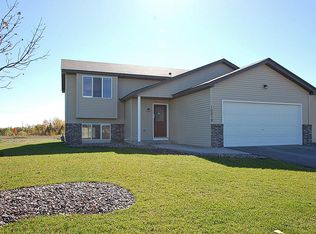 10078 179th Ave NW, Elk River, MN 55330