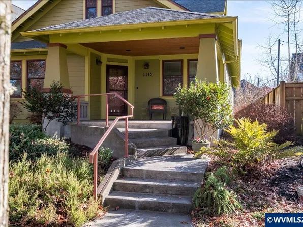 1115 Gwinn St E, Monmouth, OR 97361