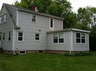 5201 Woodhill Rd, Minnetonka, MN 55345