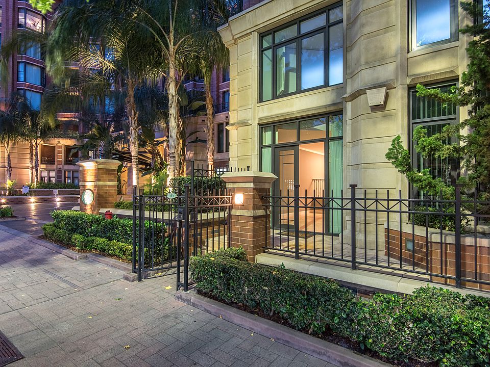 1st image of 500 W Harbor Dr Unit 116