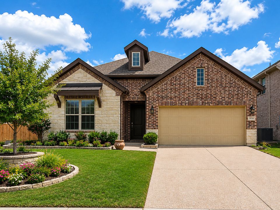 1st image of 3618A Clara Dr