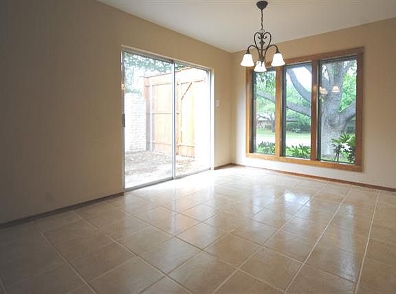 5th image of 2516 Glencliff Dr
