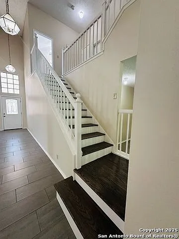3235 Tree Grove Dr — Photo 11