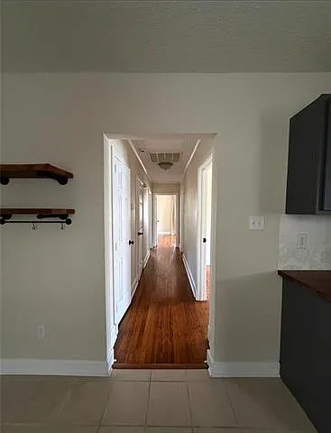 910 Toulouse St — Photo 15