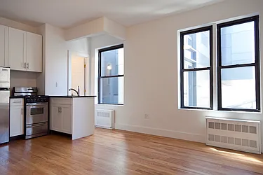 Rented by Bond New York
