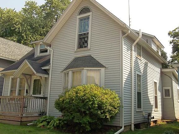 2nd image of 114 W Garfield Ave