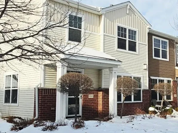 9512 Scott Ln N, Brooklyn Park, MN 55443