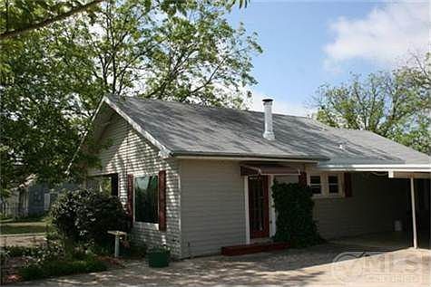 3rd image of 3003 Hemphill St