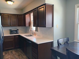 429 N Molley St, Bennington, NE 68007