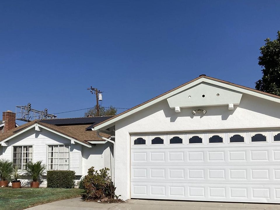 1st image of 16057 E Ballentine Pl