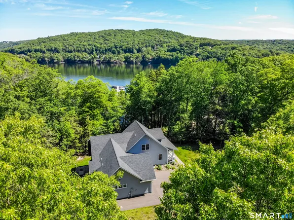5 Bridge Road, Monroe, CT 06468