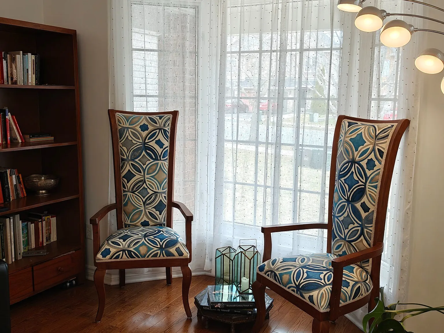 3 bed, $2,990 — Photo 2