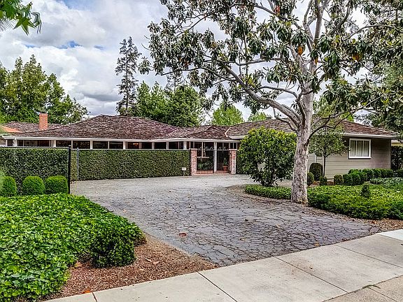 2nd image of 1761 Dolores Dr