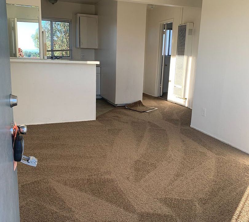 1st image of 3826 Winona Ave #9169064