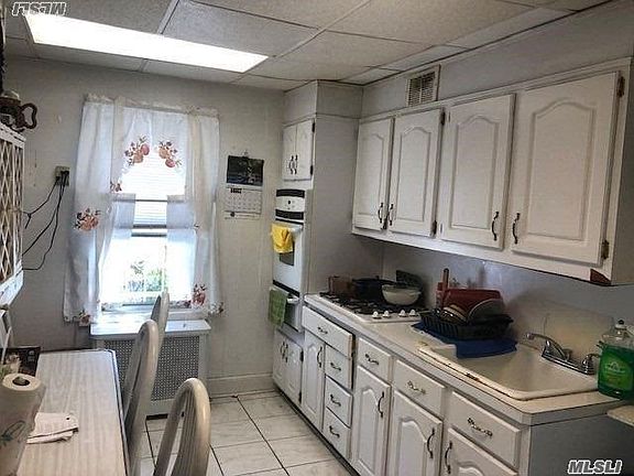 5th image of 113-05 210th St