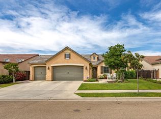 3223 Hampton Way, Clovis, CA 93619
