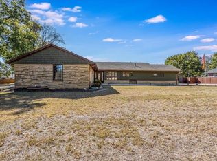 6223 Peach Tree Ln, Wichita, KS 67218