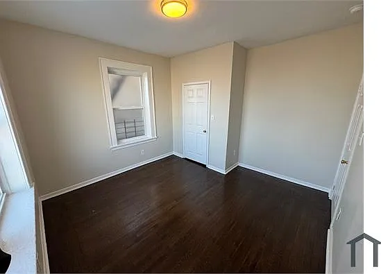 220 Roseville Ave #203 — Photo 3