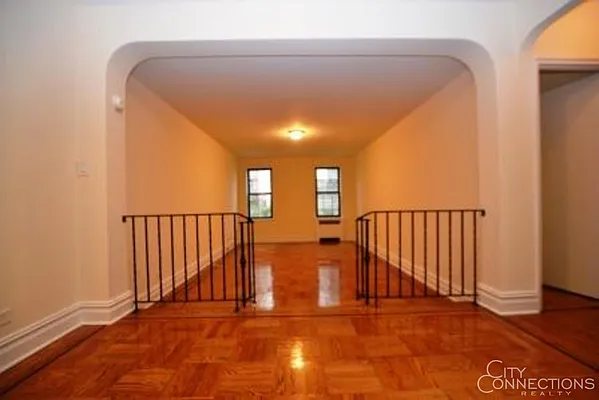 Rented by City Connections Realty | media 3