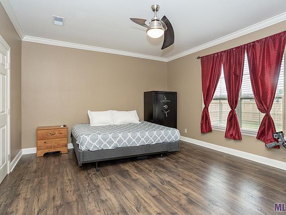 4th image of 28437 Evangeline Ln