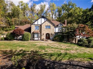 122 Farmington Pl, Greensburg, PA