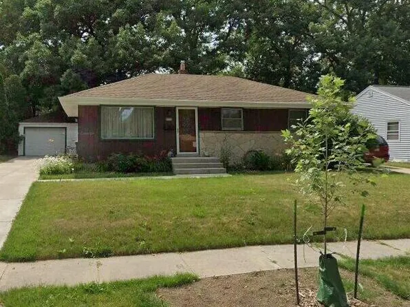 2941 South 104th STREET, Milwaukee, WI 53227