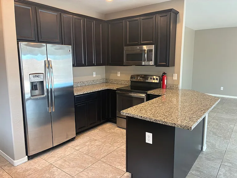 10124 E Tamery Ave — Photo 15