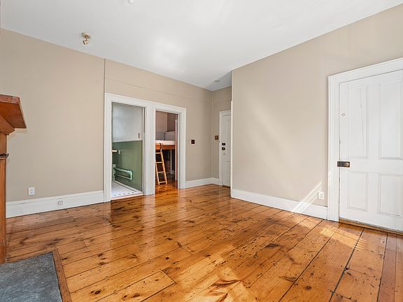 3rd image of 143 E 13th St #1