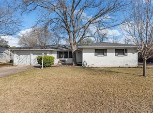 2137 Hermanson Dr, Waco, TX 76710