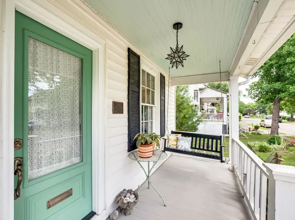 810 Lawrence St, Old Hickory, TN 37138