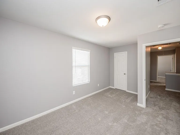 1631 Dove Run — Photo 26