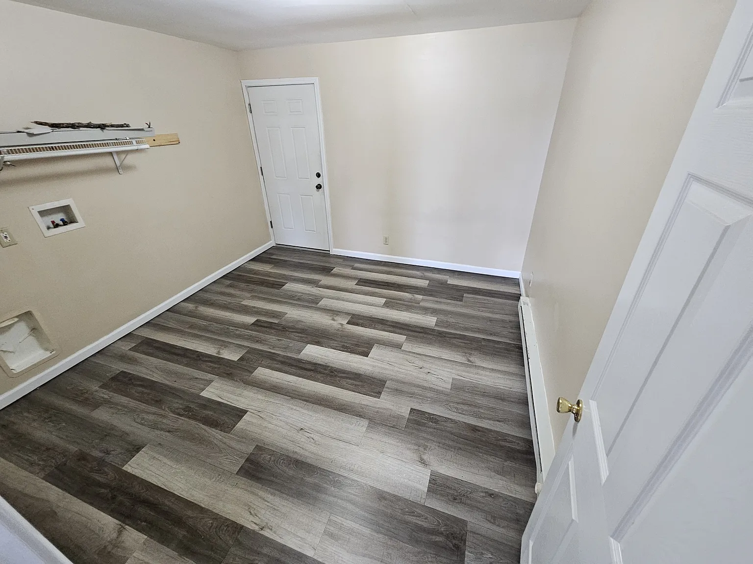 1061 State St — Photo 4