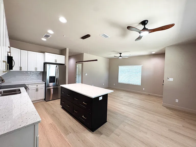 504 E Burgess Rd #D — Photo 6