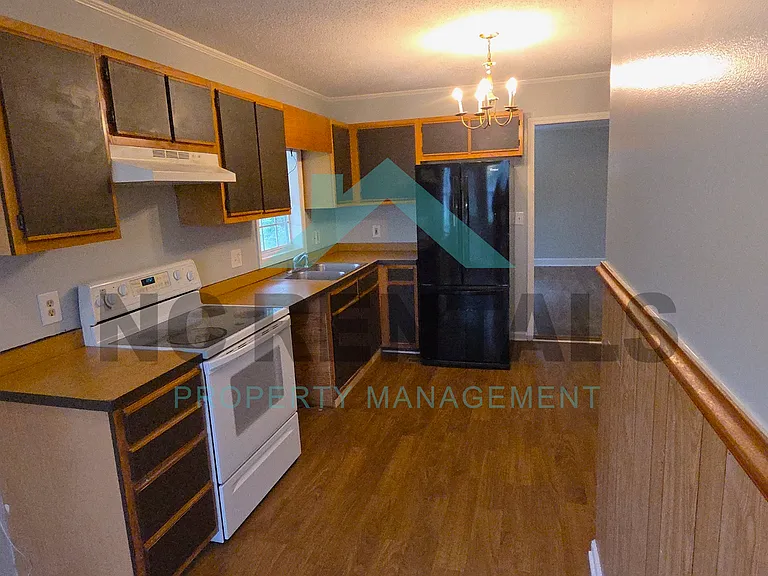 436 Barbara Jane Ave — Photo 5