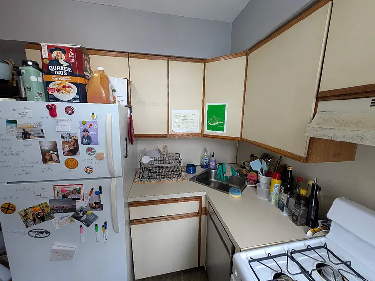 4 Commonwealth Ct #9 — Photo 15