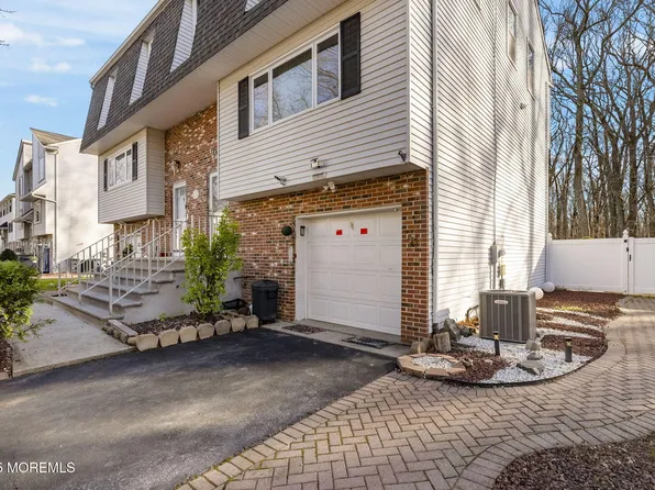 21 Lone Star Lane, Manalapan, NJ 07726