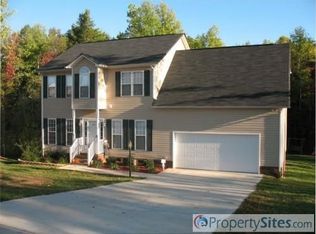 18127 Harbor Mist Rd, Cornelius, NC 28031