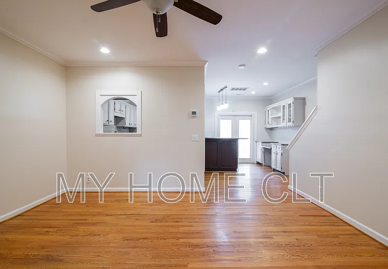 807 Greenleaf Ave #1 — Photo 5