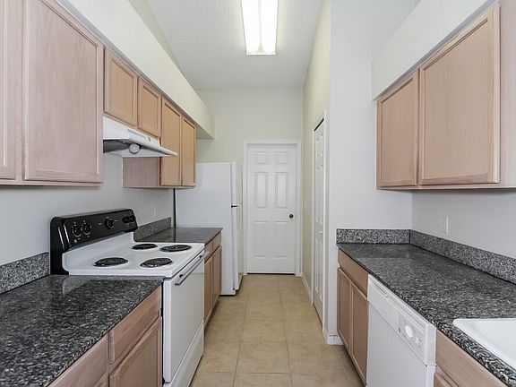 4th image of 11852 Brenford Crest Dr