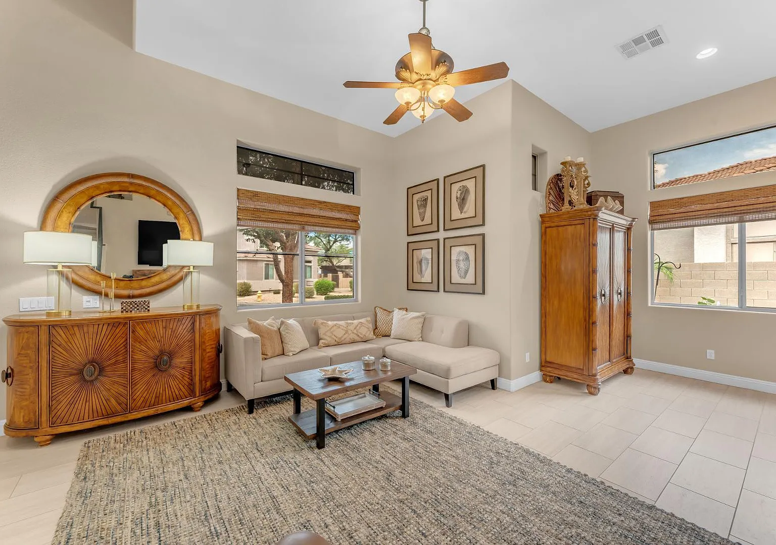 3 bed, 3.0 bath, 1655 sqft, $2,295 — Photo 4